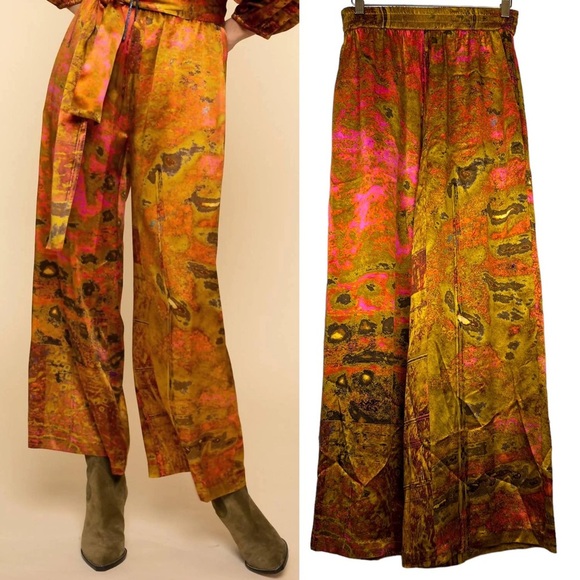 Carmen Molina Silk The Keaton Pant in Pink Leopard Dust - Picture 1 of 7